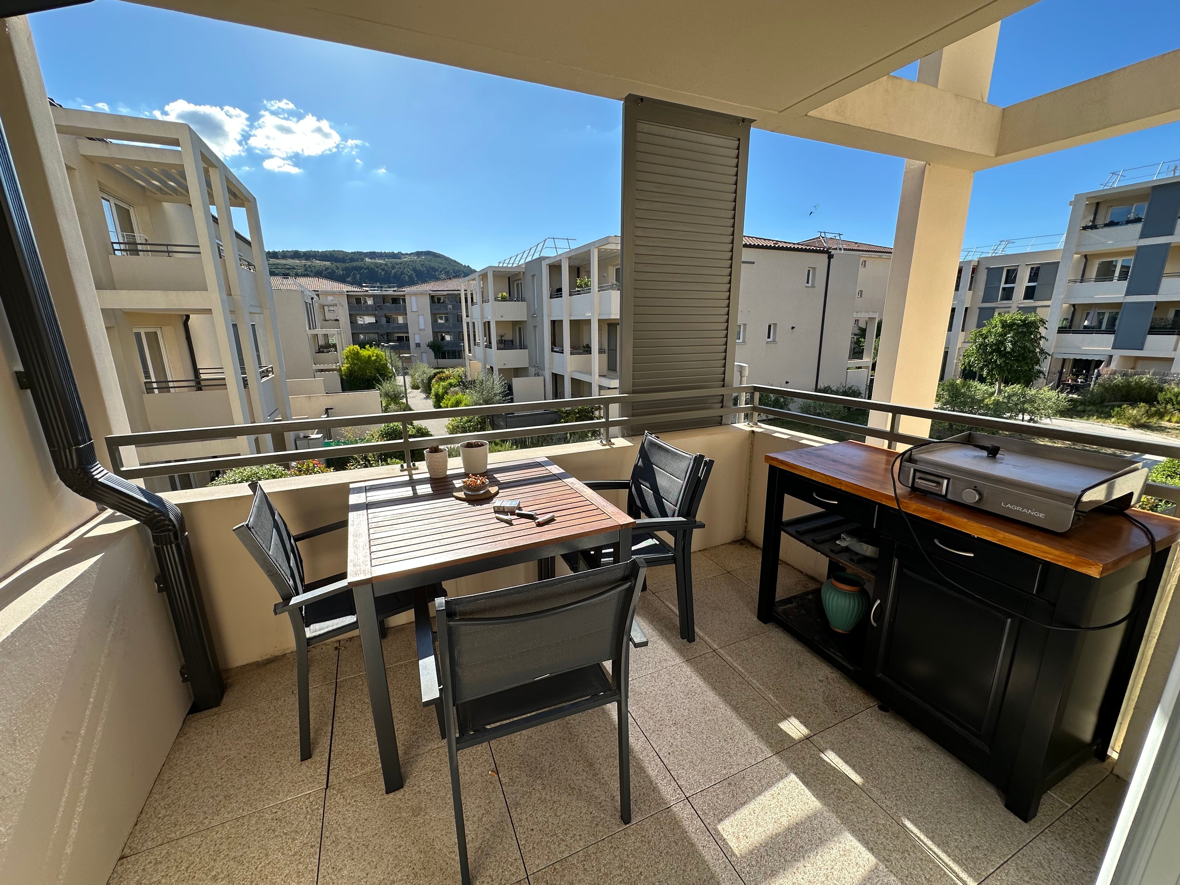 Appartement - LE CASTELLET